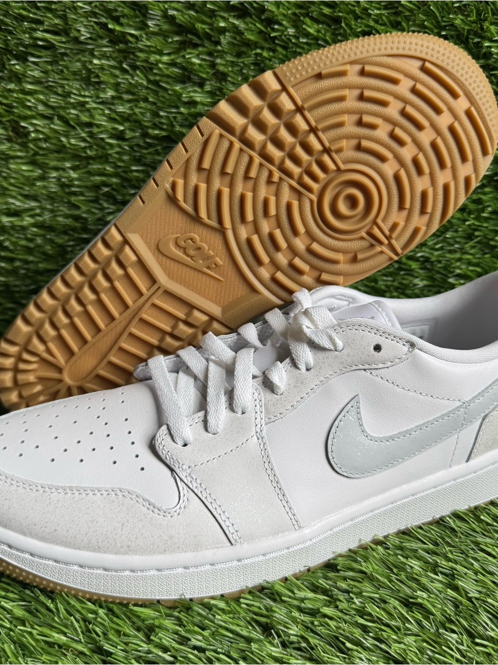 Men 10.5 - Nike Air Jordan 1 Low G Spikeless Golf Shoes DD9315-111 White Gum New